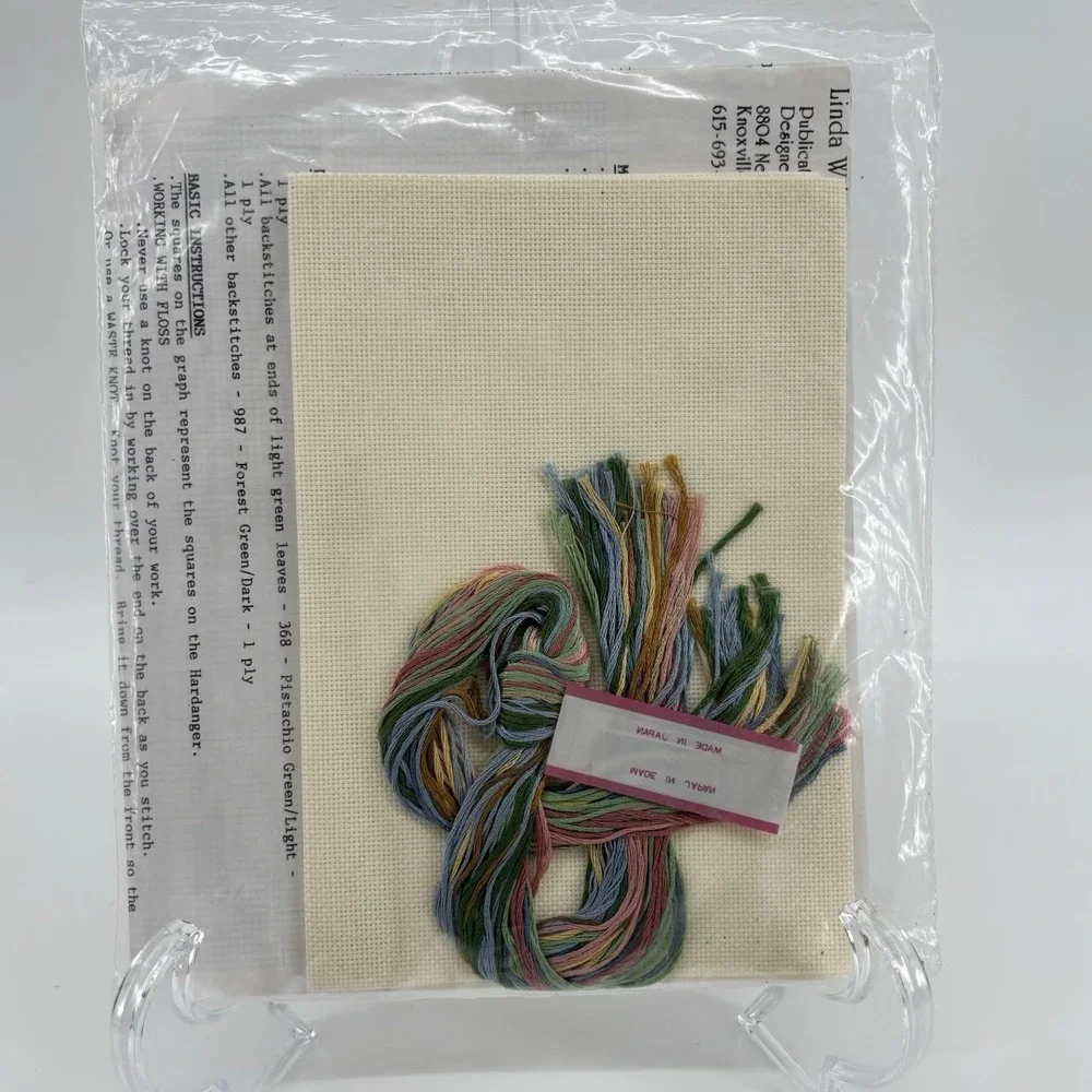 Vintage Cross Stitch Kit Personalize Wedding Keepsake Floral Wreath Linda Wilson